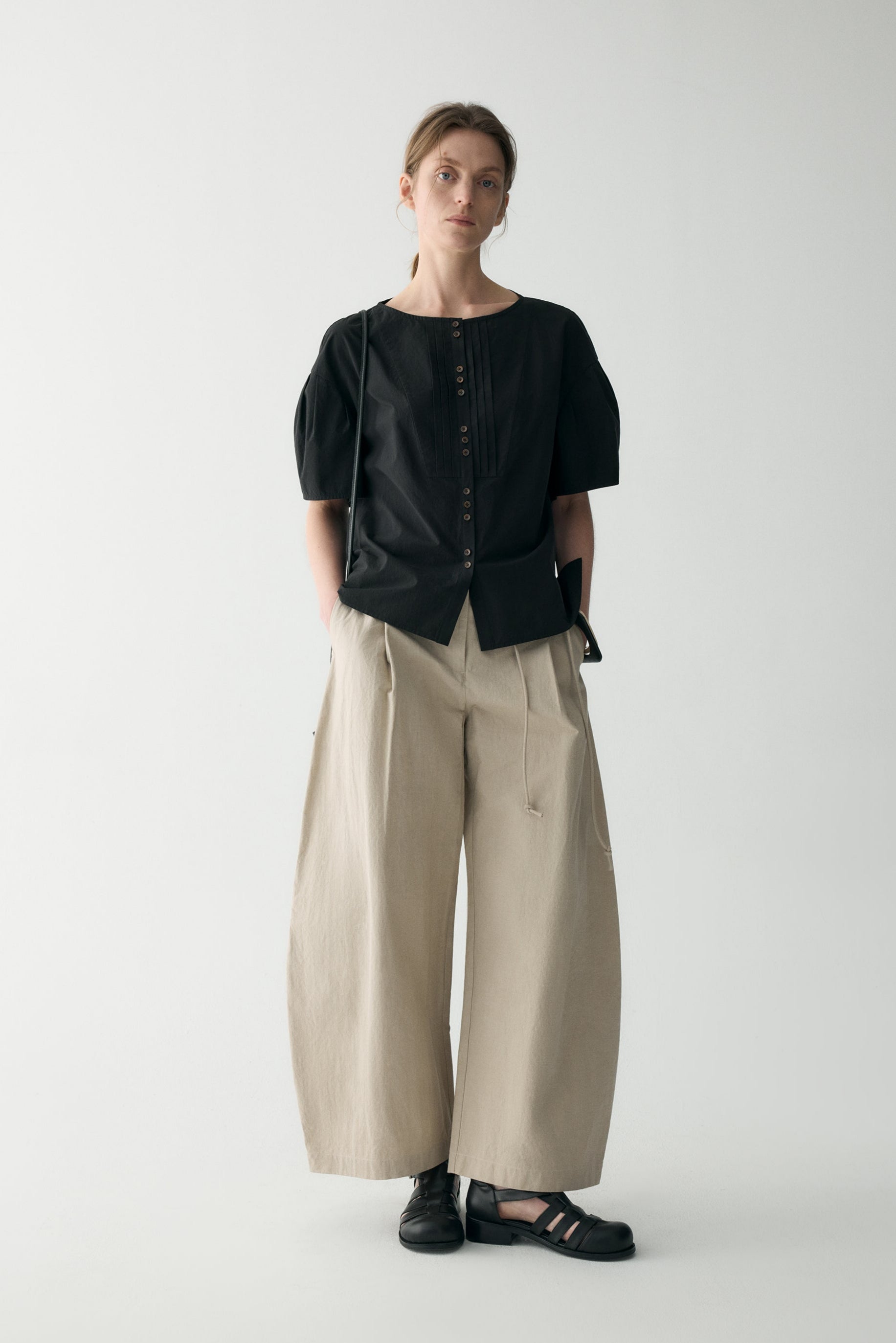 COTTON-LINEN BELTED PANTS