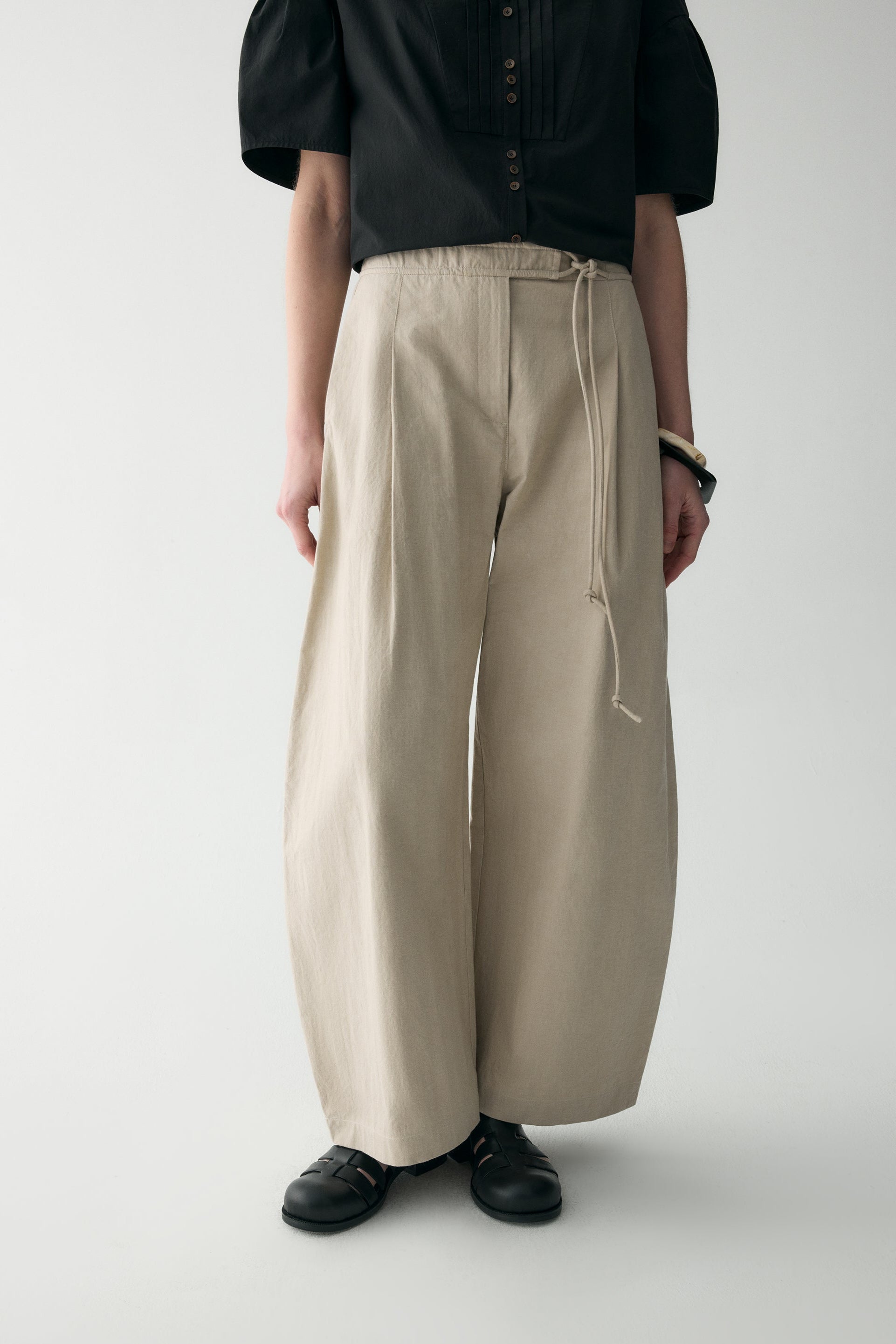 COTTON-LINEN BELTED PANTS